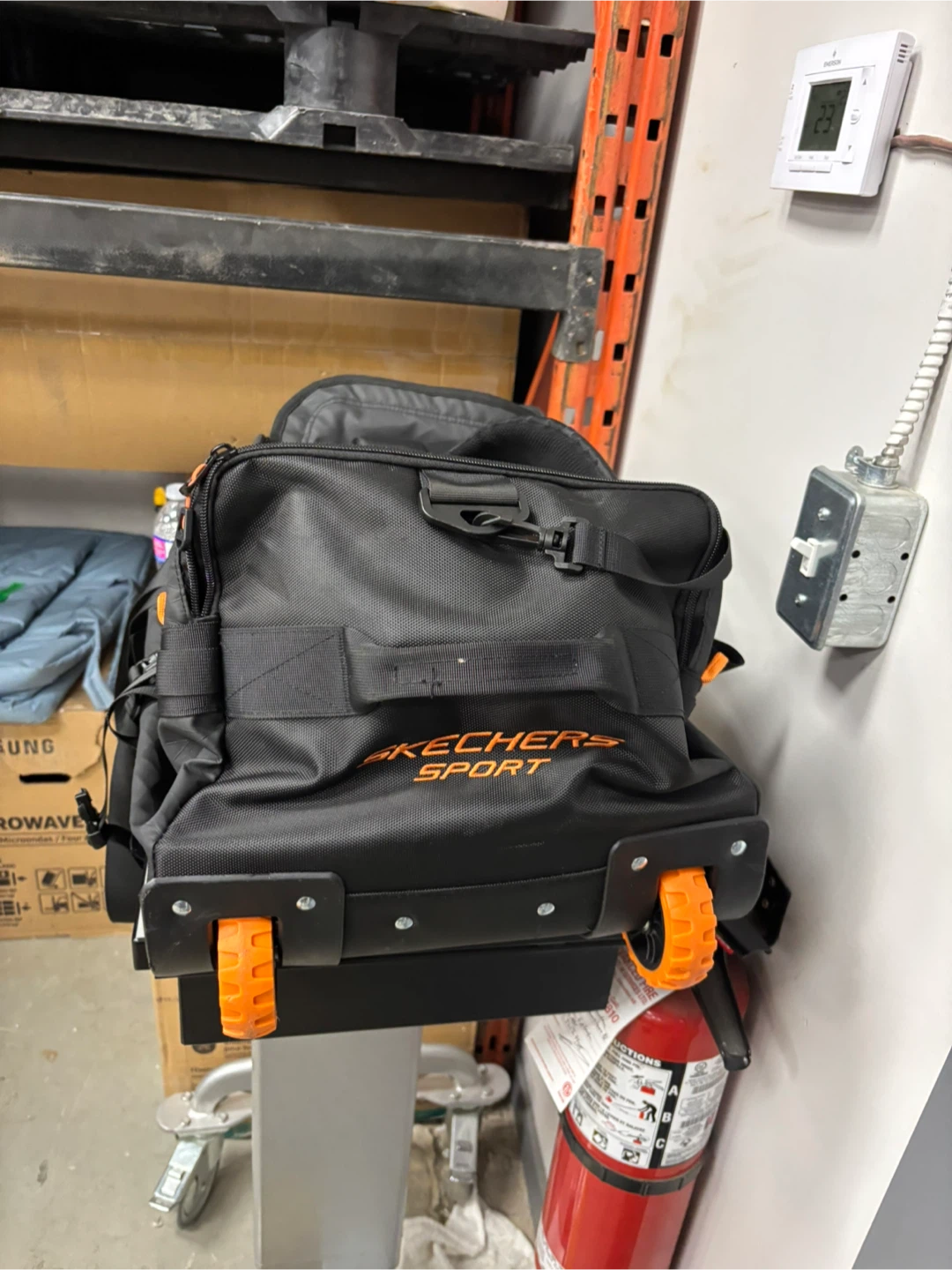 Skechers Sport Rolling Duffle Bag - photo 4