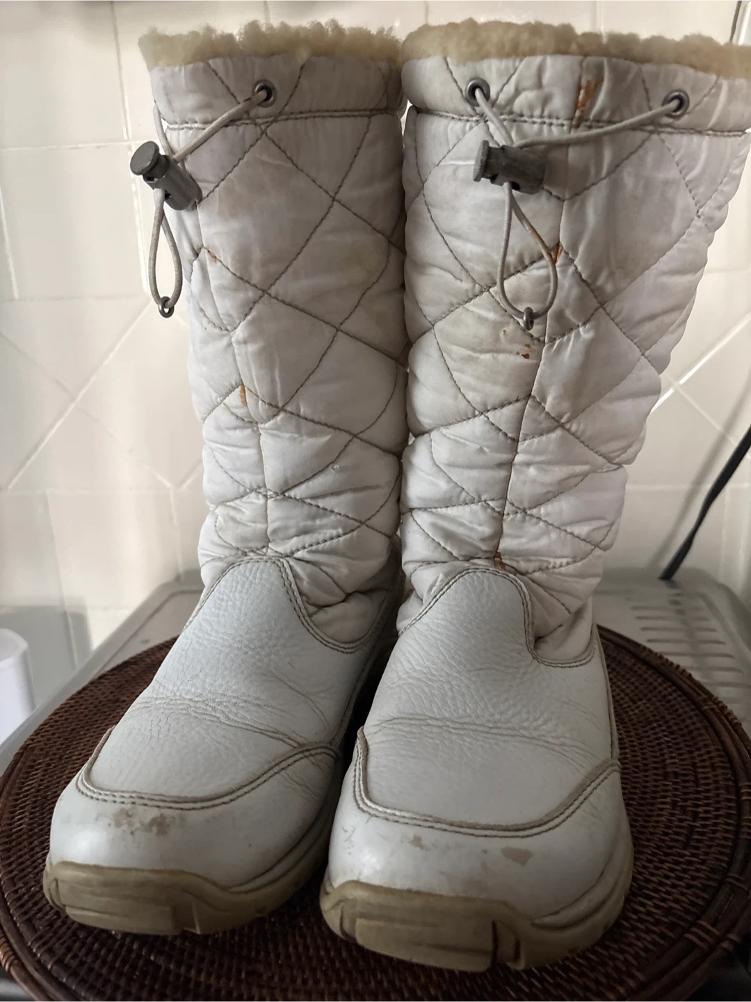 UGG Women's White Winter Boots - photo 3