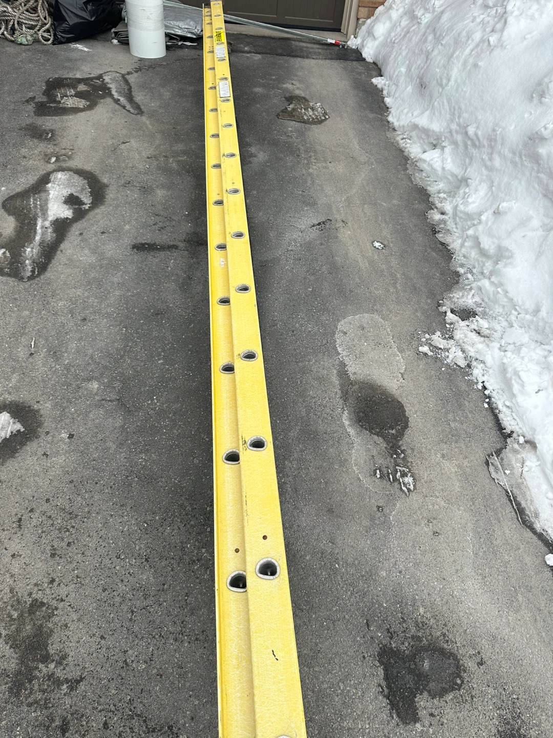 Louisville Ladder 32 ft. Fiberglass Step Ladder