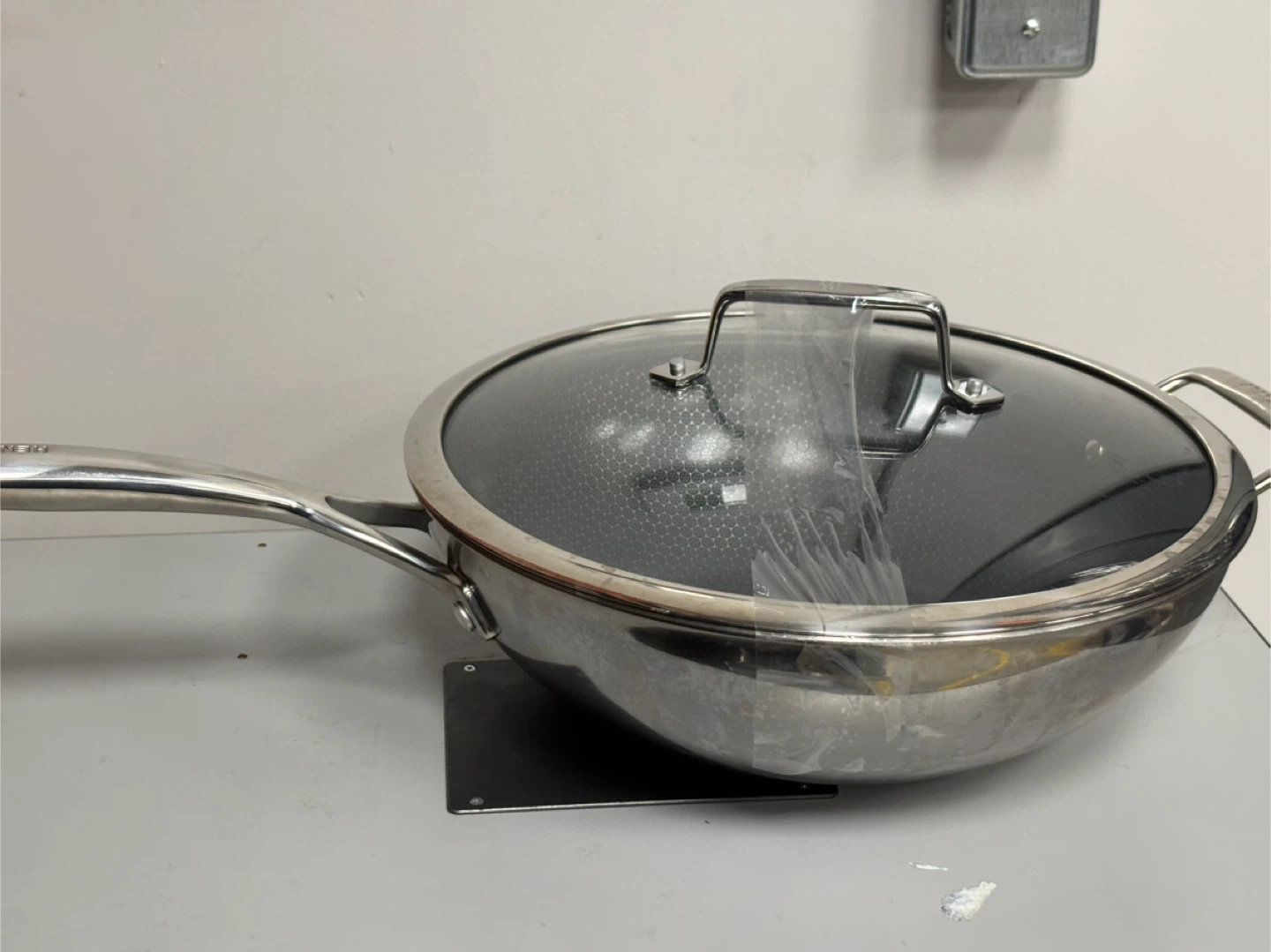 Henckels 18/10 Stainless Steel Wok with Lid 4.7L