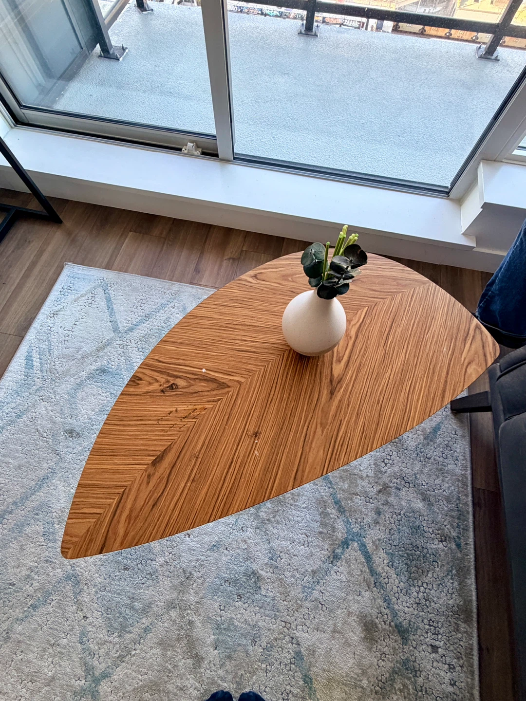 Unique Leaf-Shaped Wood Coffee Table - photo 3