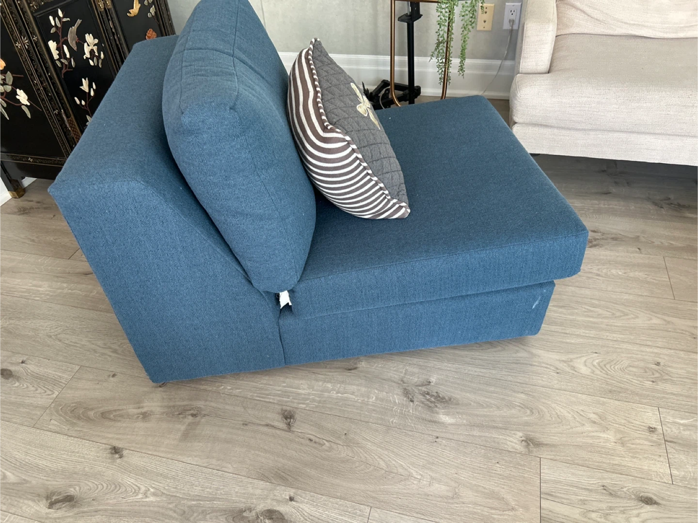 Blue Accent Chair with Decorative Pillow - photo 2