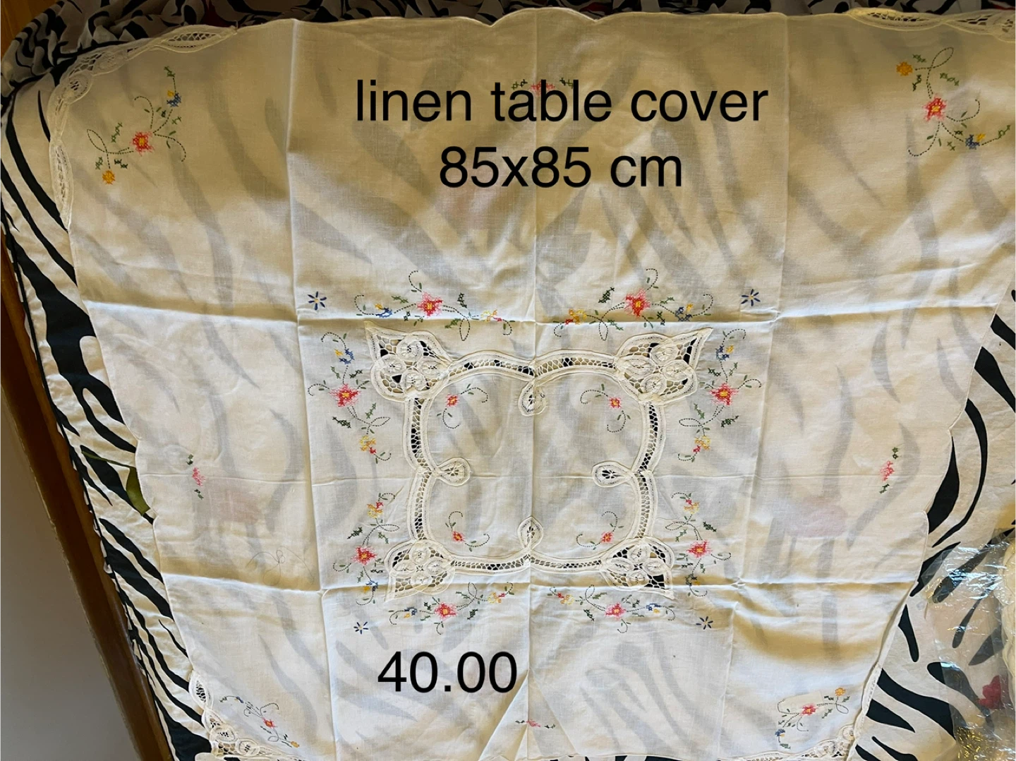 Embroidered Linen Table Cover - 85x85 cm