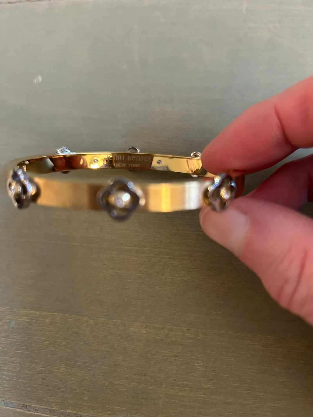 Henri Bendel Bangle - photo 4