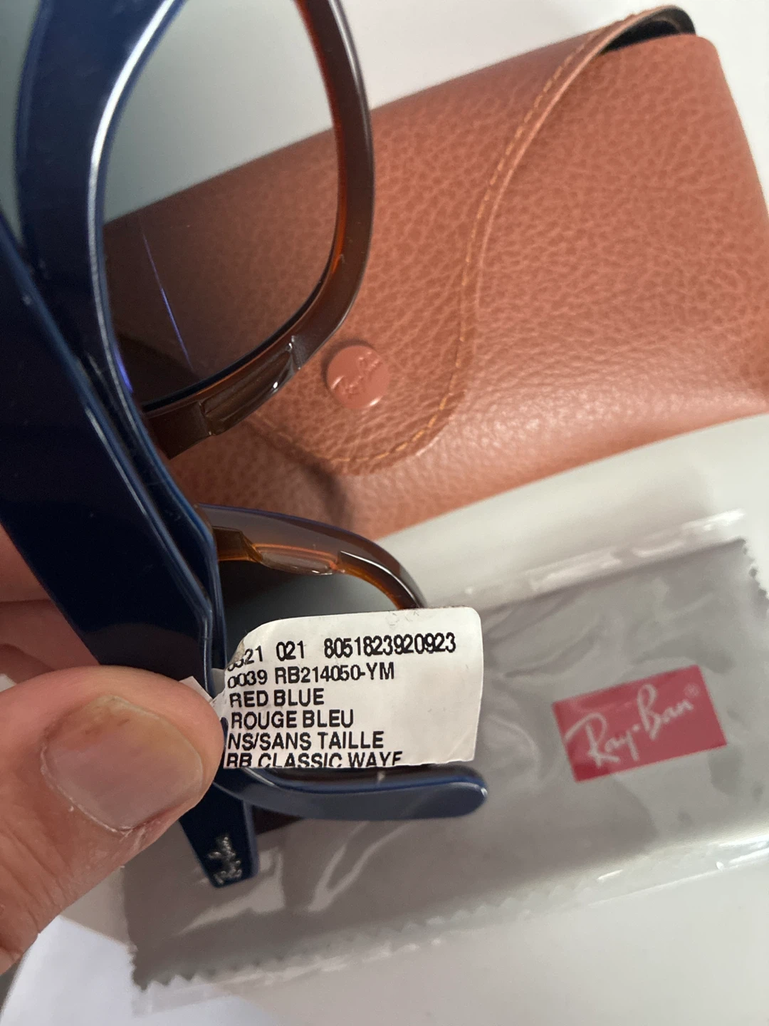 Ray-Ban Wayfarer RB 2140 Sunglasses - photo 2
