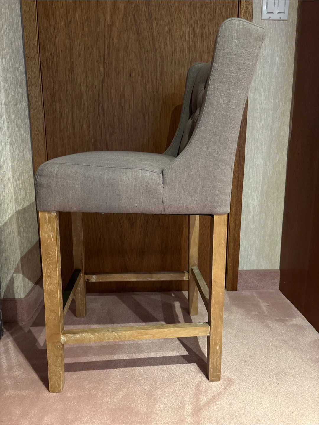 Tufted Back Counter Stool - photo 2