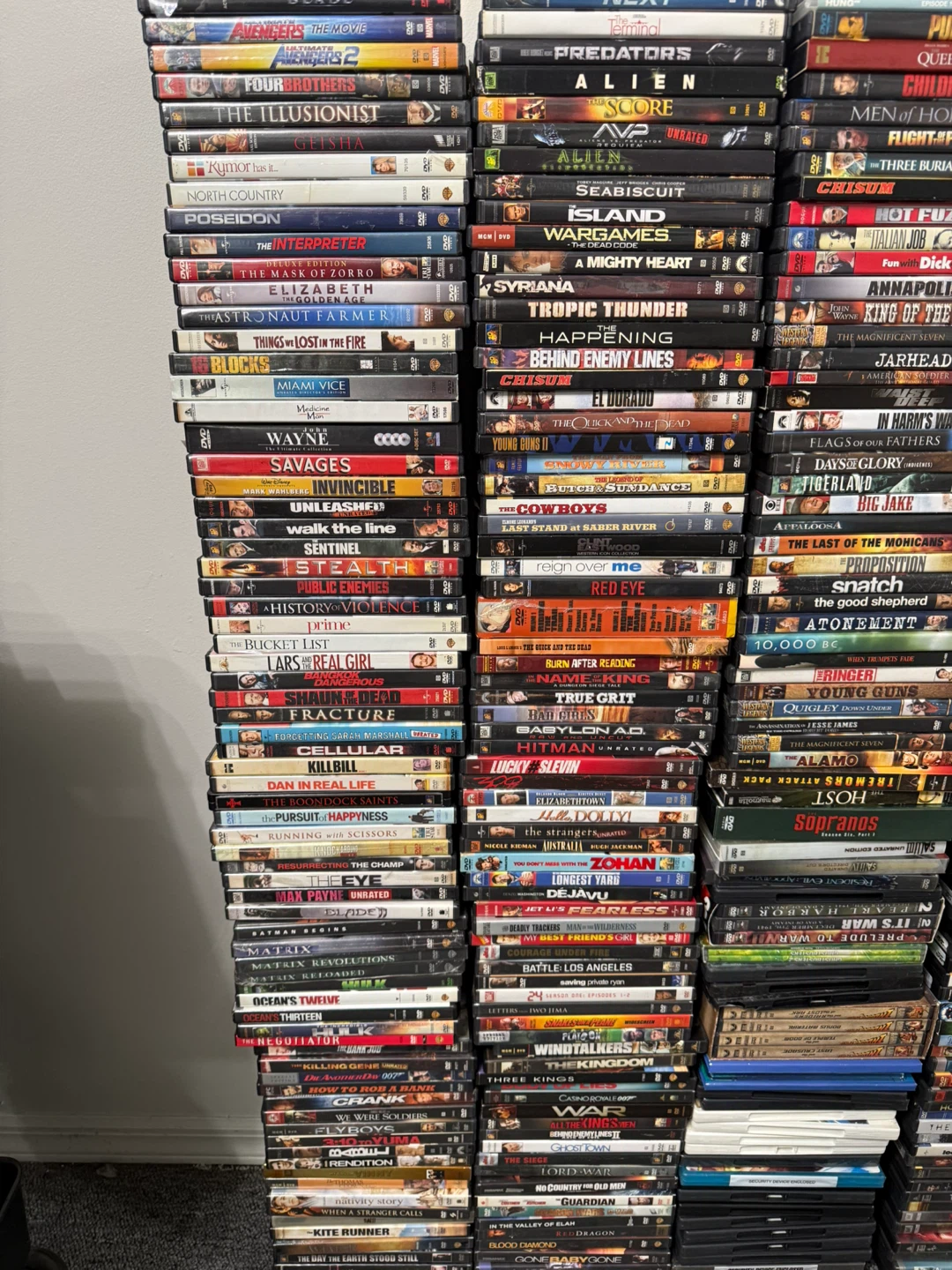 500 Assorted DVD Movie Collection lot - photo 2