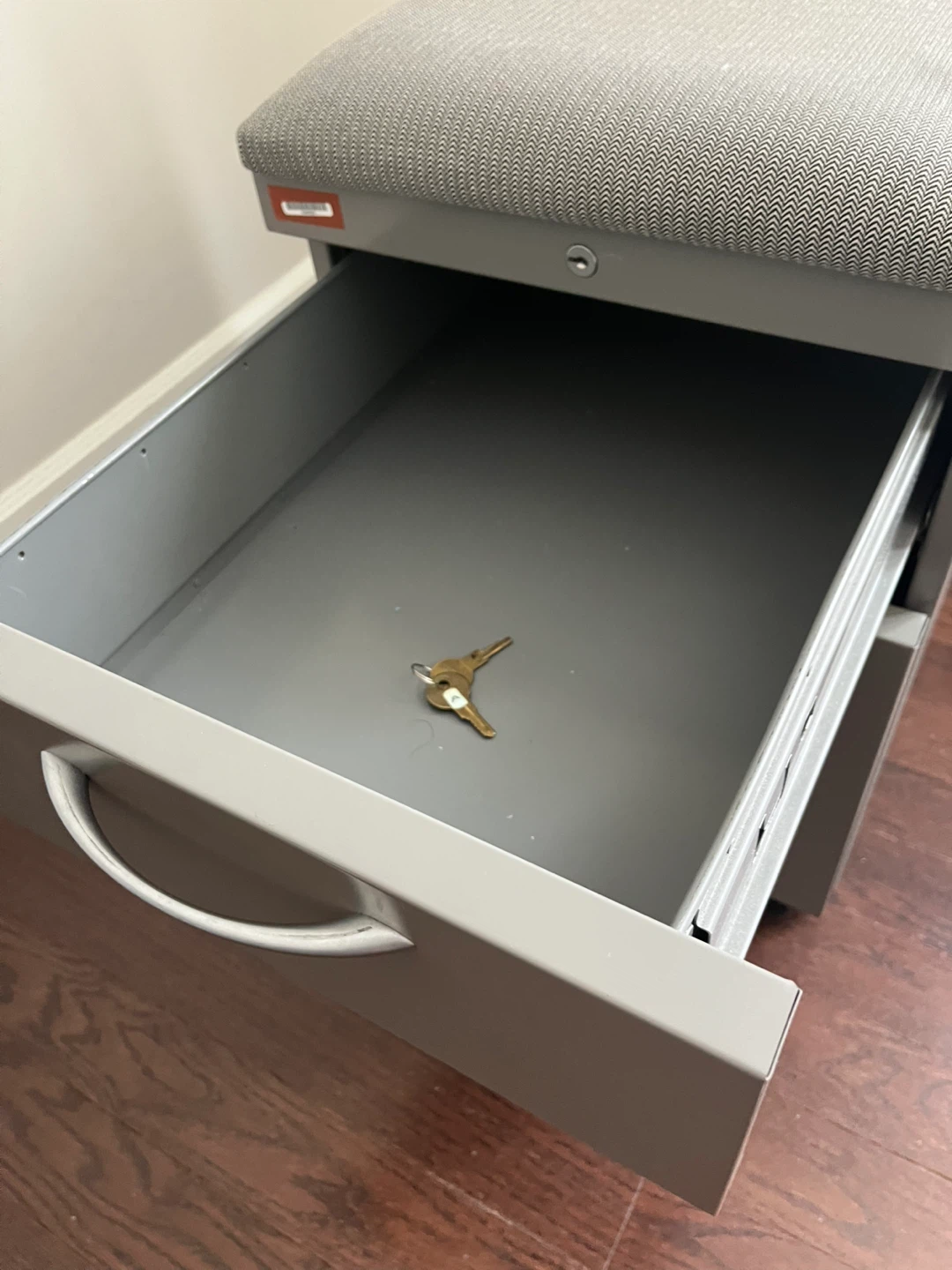 2-Drawer Filing Cabinet with Padded Seat - photo 3