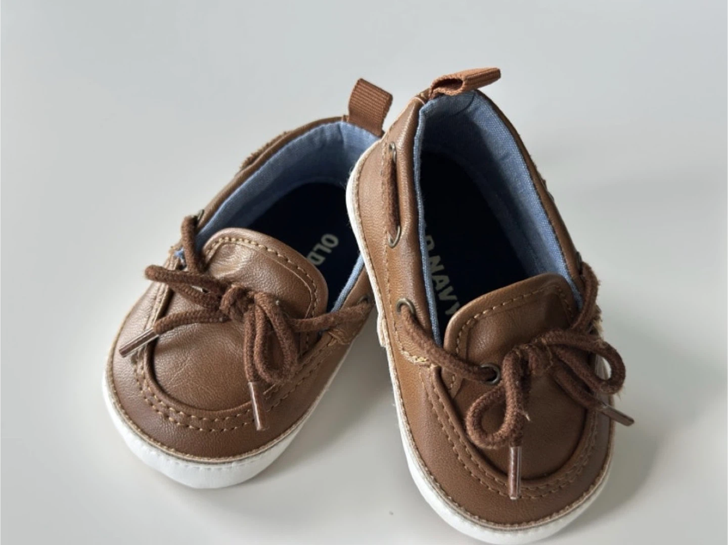 Old Navy Brown Crib Shoes - Infant Size 3-6 Months