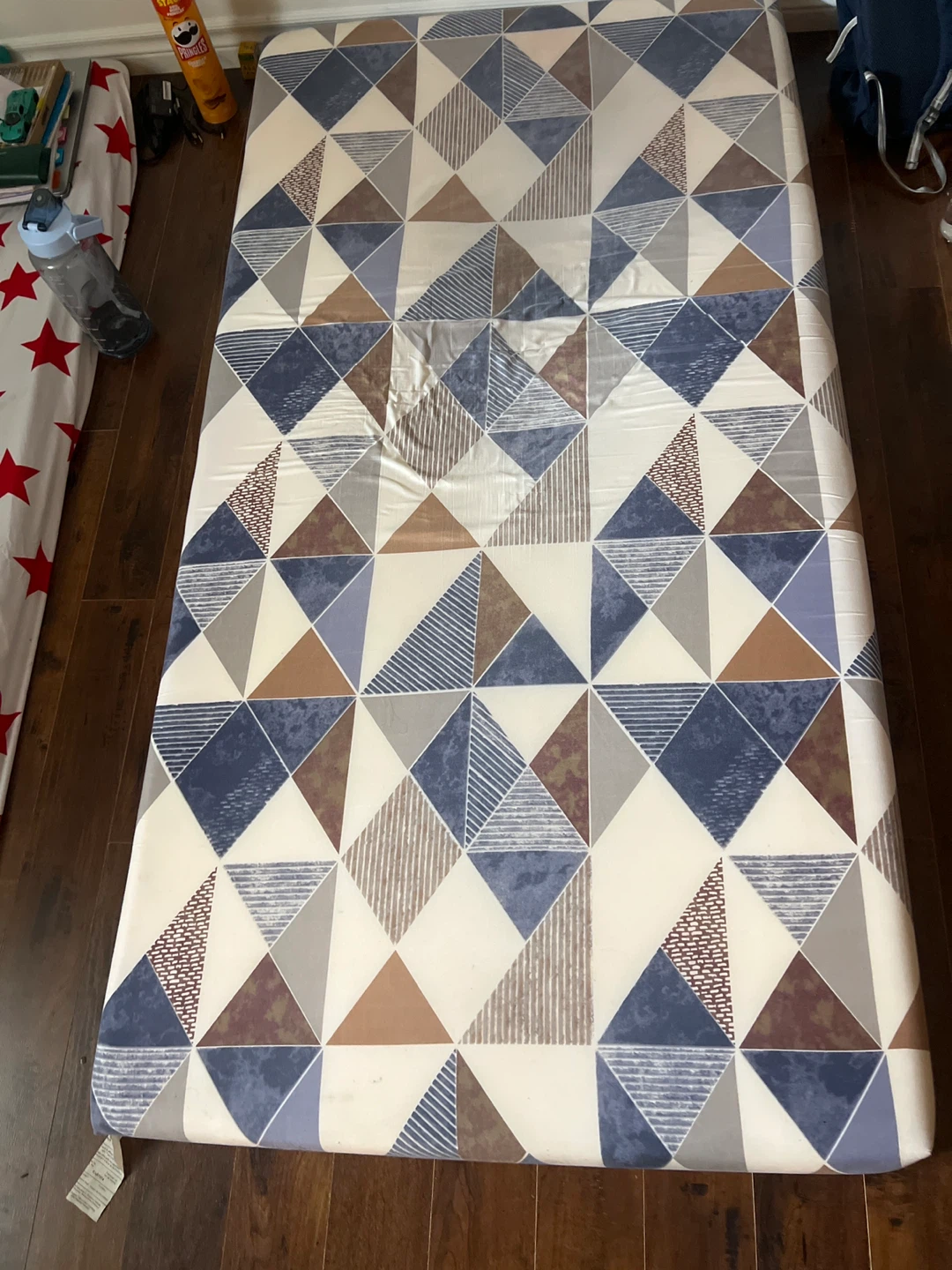Geometric Pattern Mattress Topper