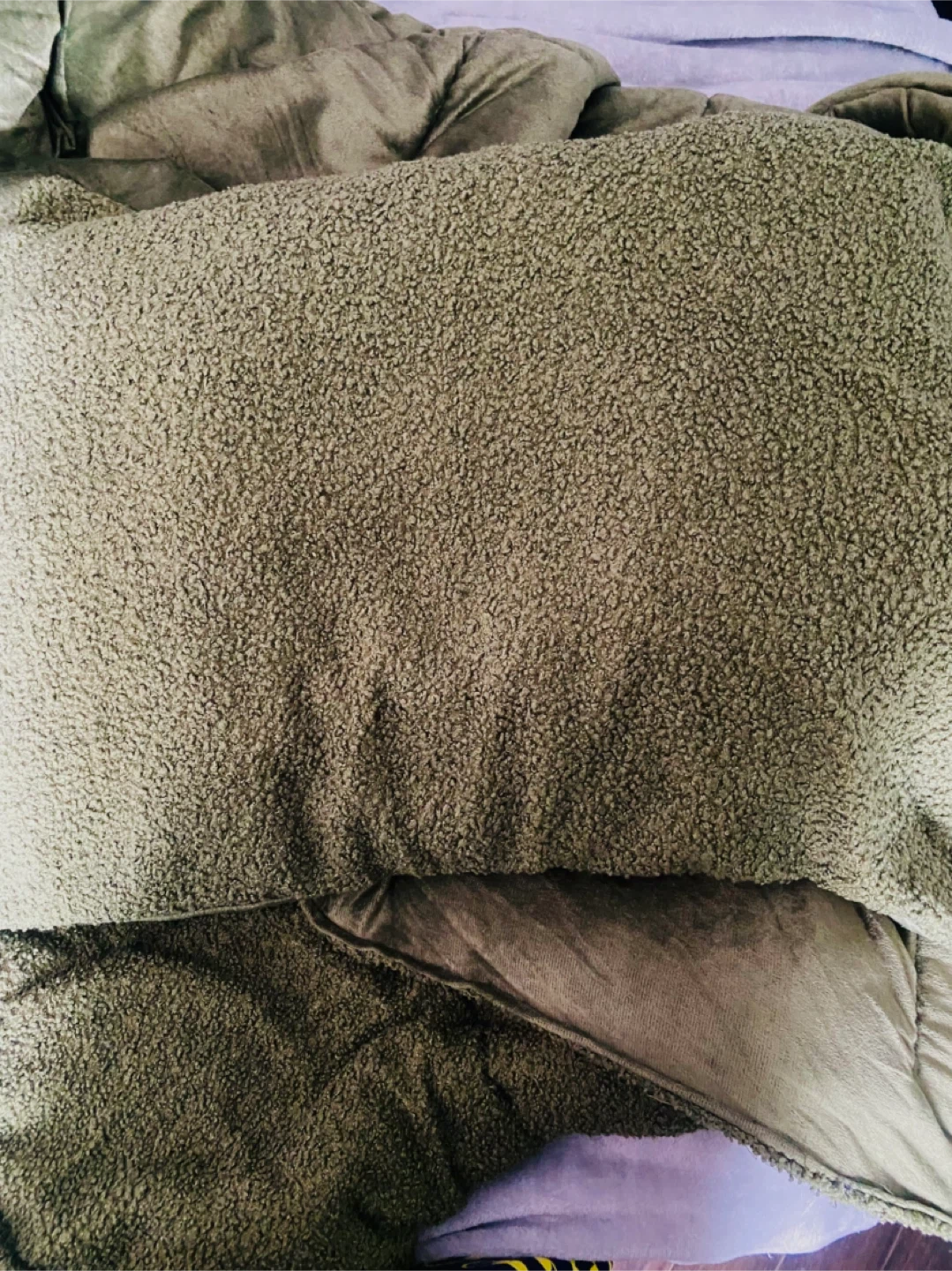 forest green comforter & pillow covers, black sheet included - photo 4