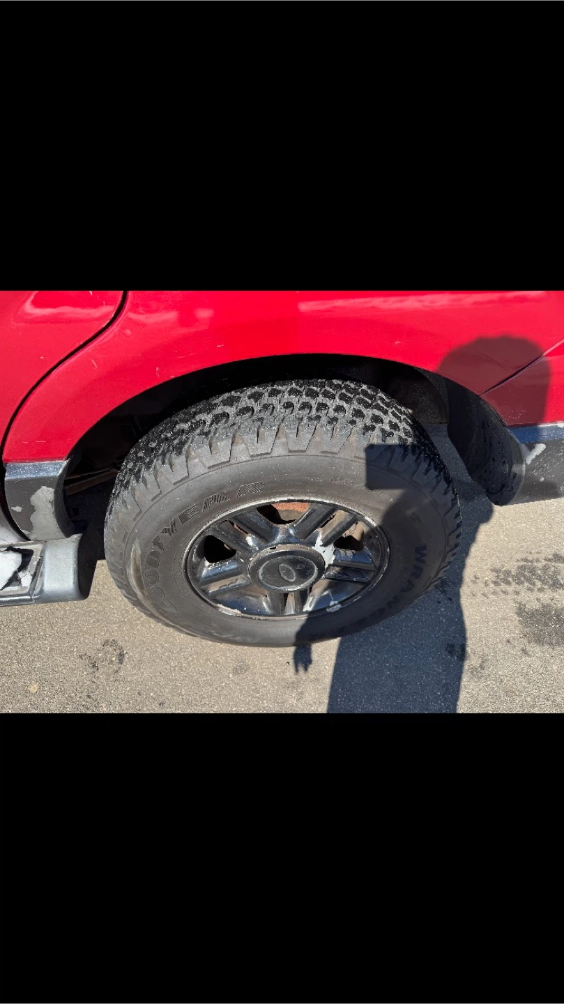 2003 Ford Expedition Red SUV - photo 5