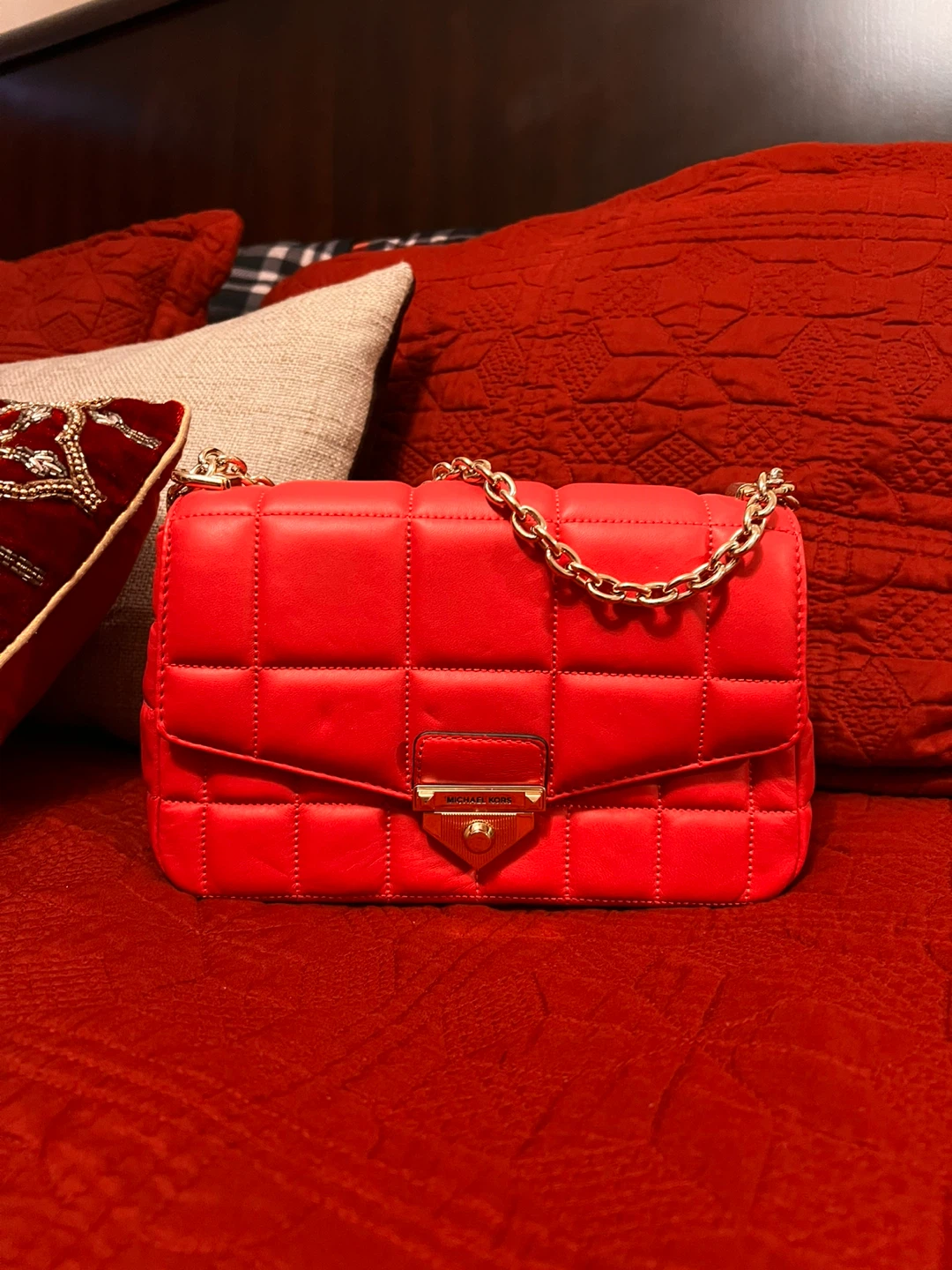 Michael Kors Quilted Leather Shoulder Bag Soho large - photo 2