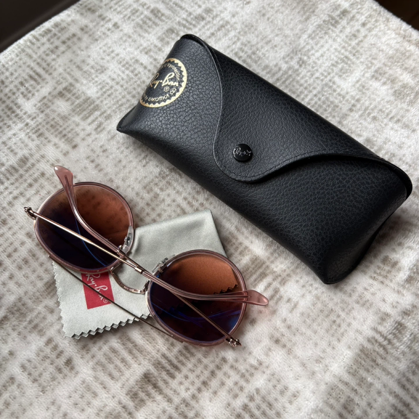 Ray-Ban Sunglasses - photo 4