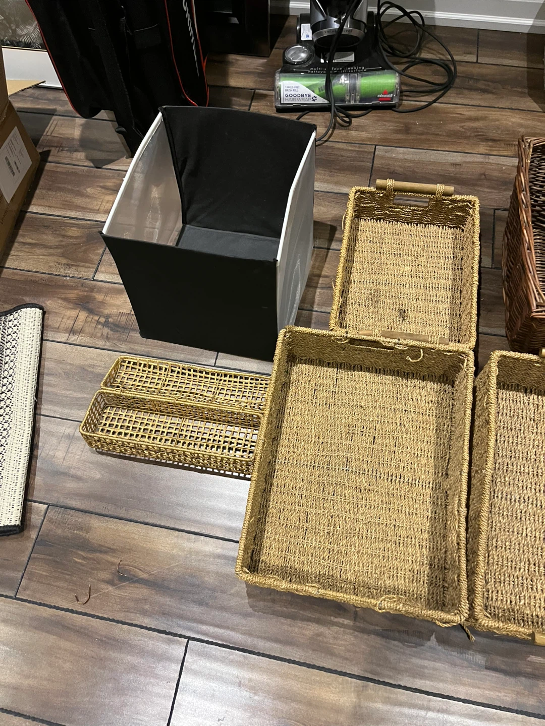 Selling as a LOT! All for $20 . Storage baskets - photo 4