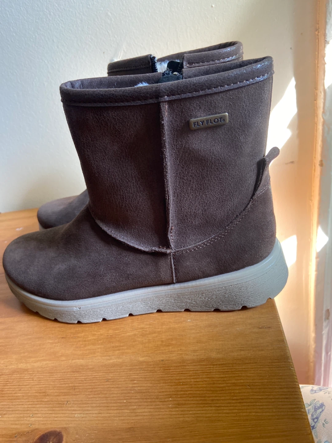 New FLY FLOT Women's Brown Suede Winter Boots Size 39
