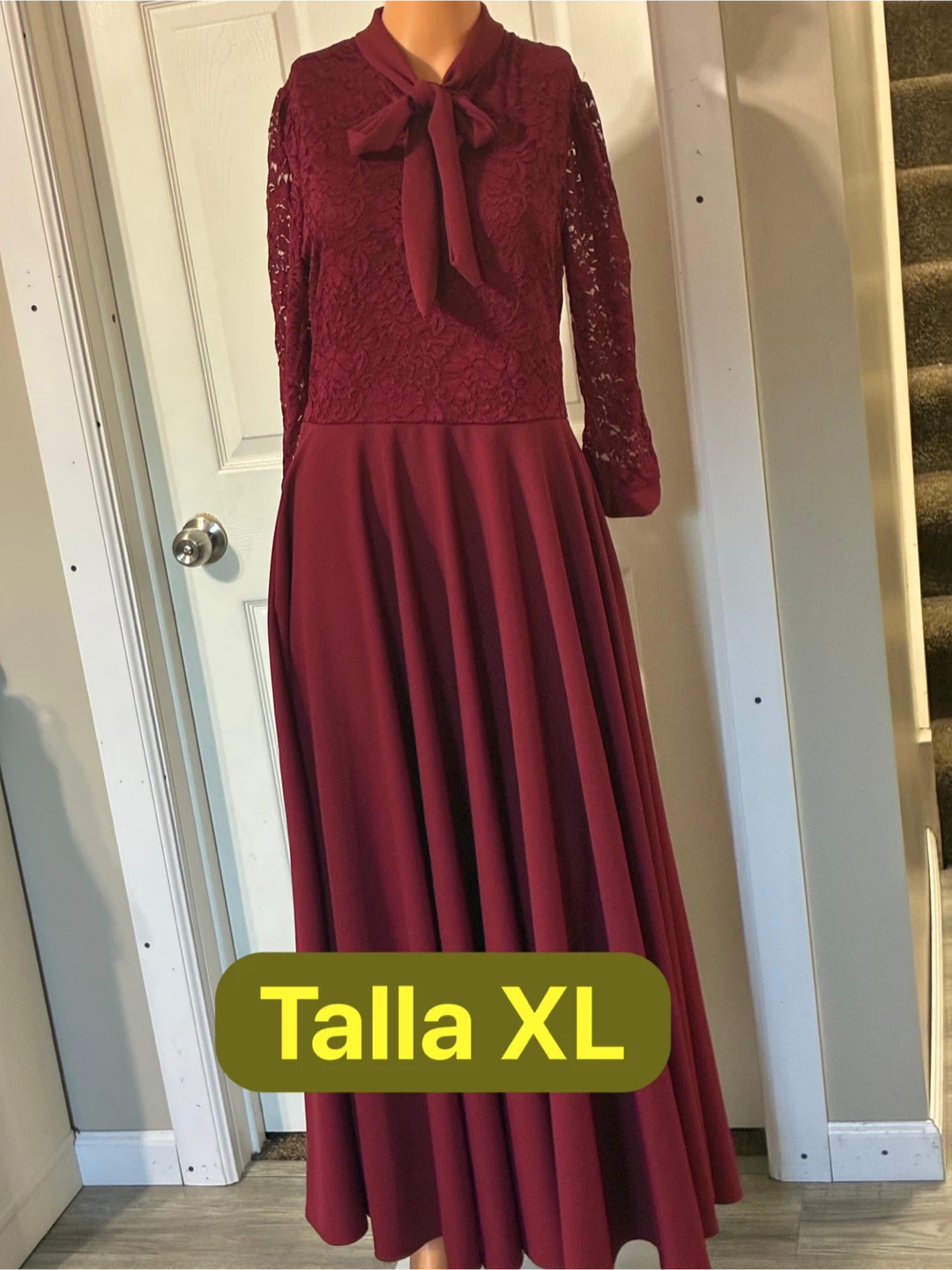 Women's Lace Sleeve Maxi Dress - photo 4