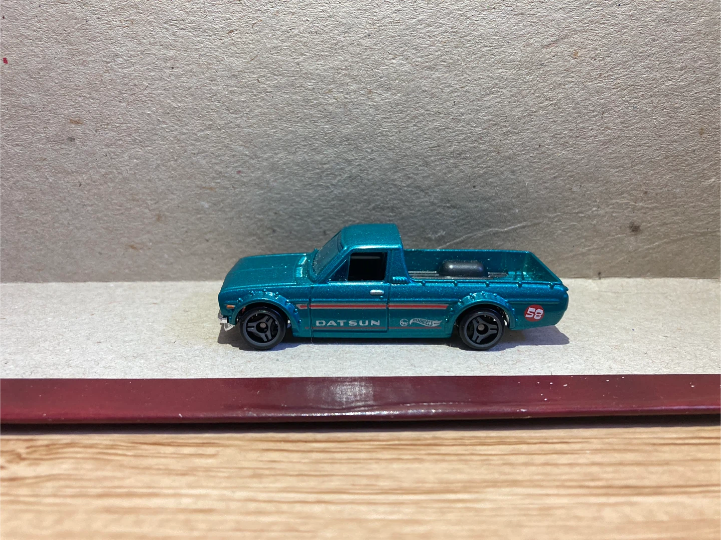 Hot Wheels Loose / 1975 Datsun Sunny Truck B120 / Teal Blue - photo 3