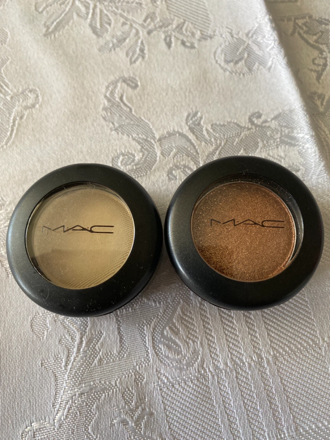 Mac Eye Shadow