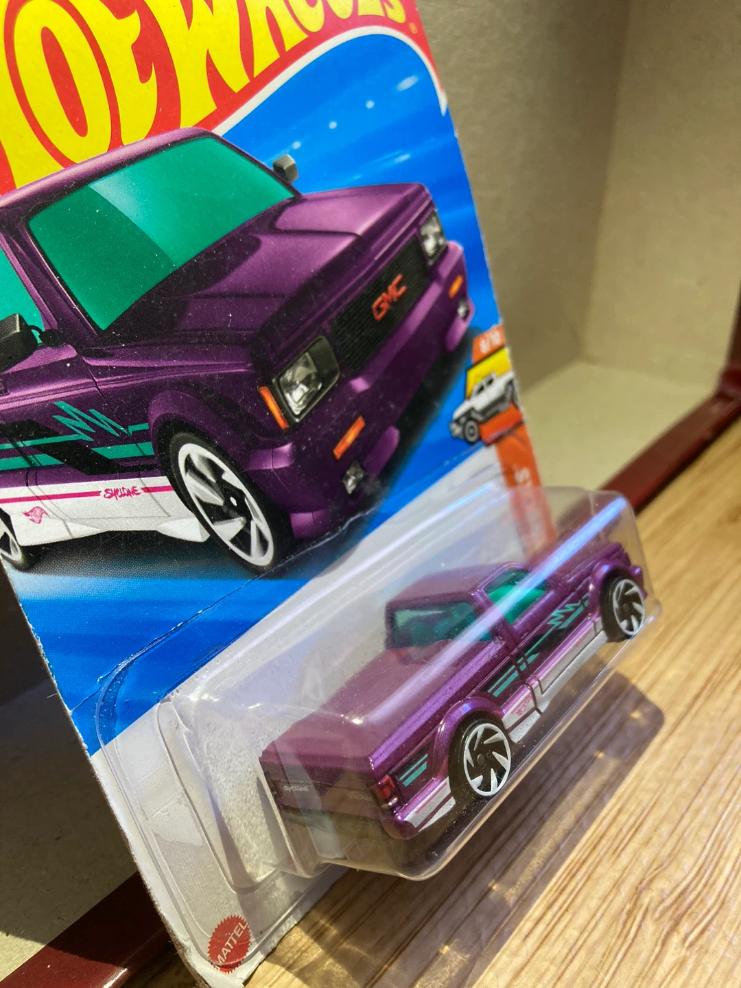 Hot Wheels / 91 GMC Syclone / Purple - photo 3