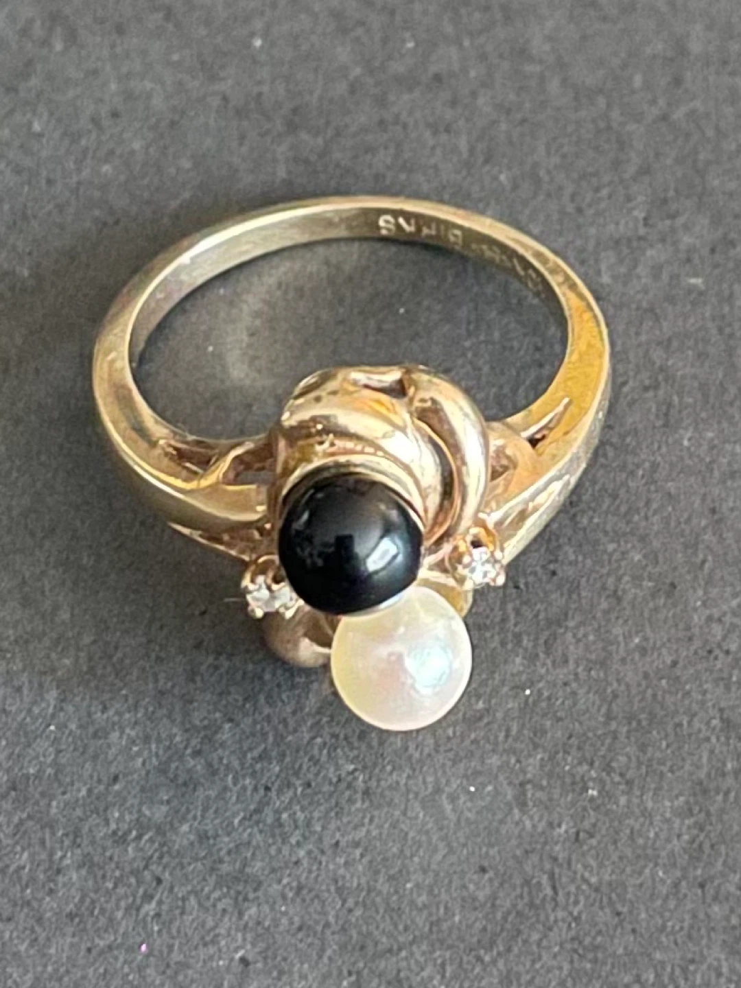 10K Birks  Ring with Black Onyx, Pearl and Diamonds