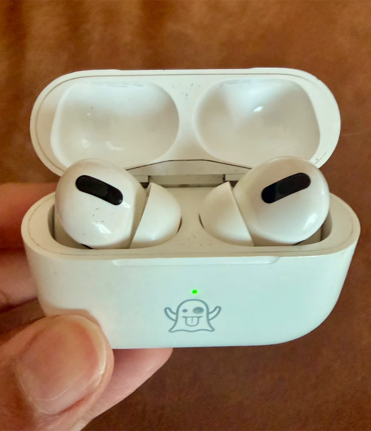 Apple AirPods Pro (1st Gen) - photo 3