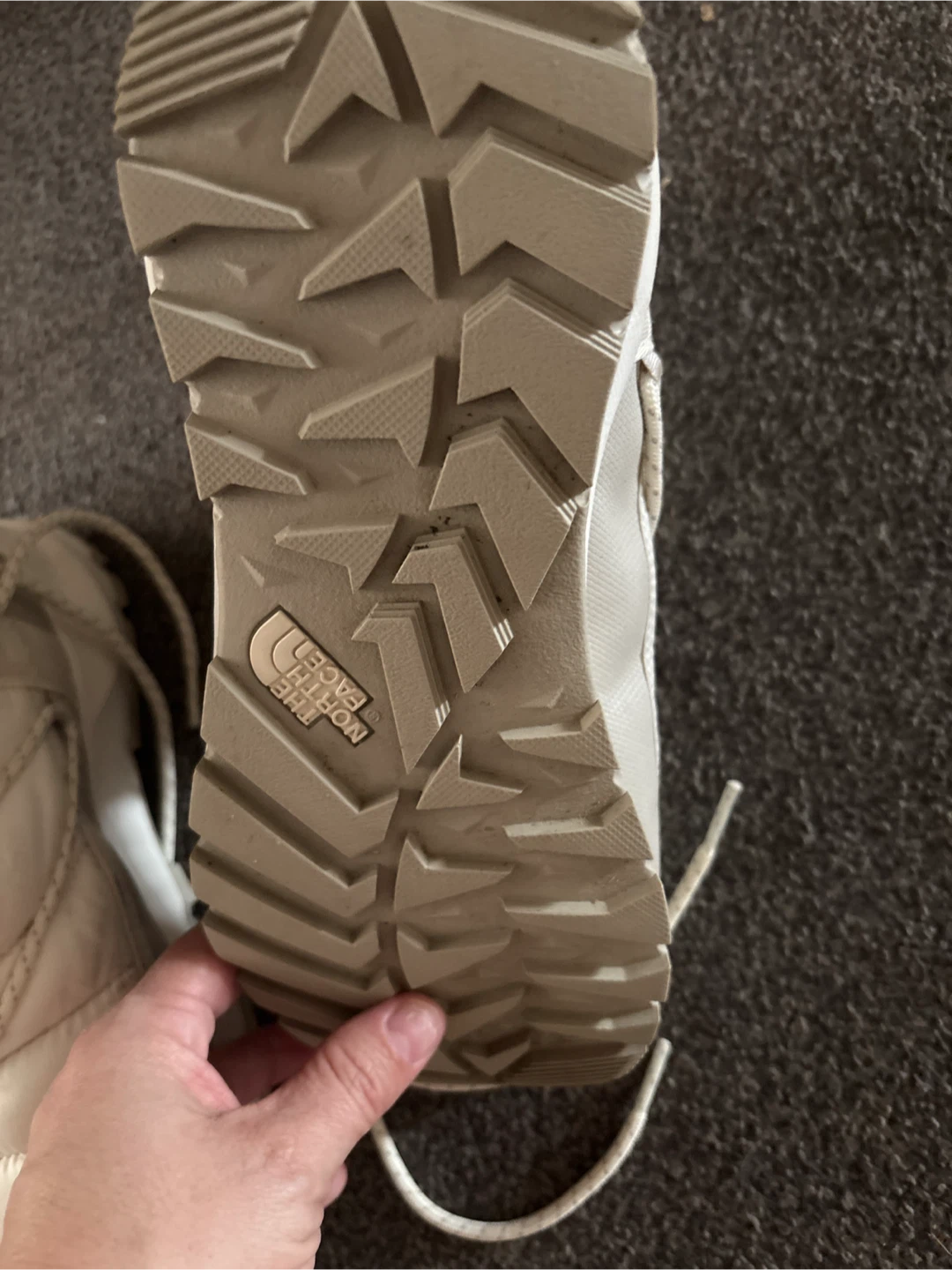 The North Face White Puffy Winter Boots - photo 3