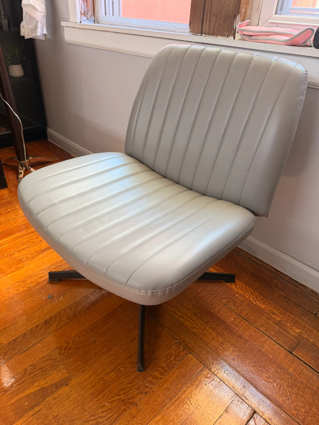 Gray Swivel Accent Chair - photo 3