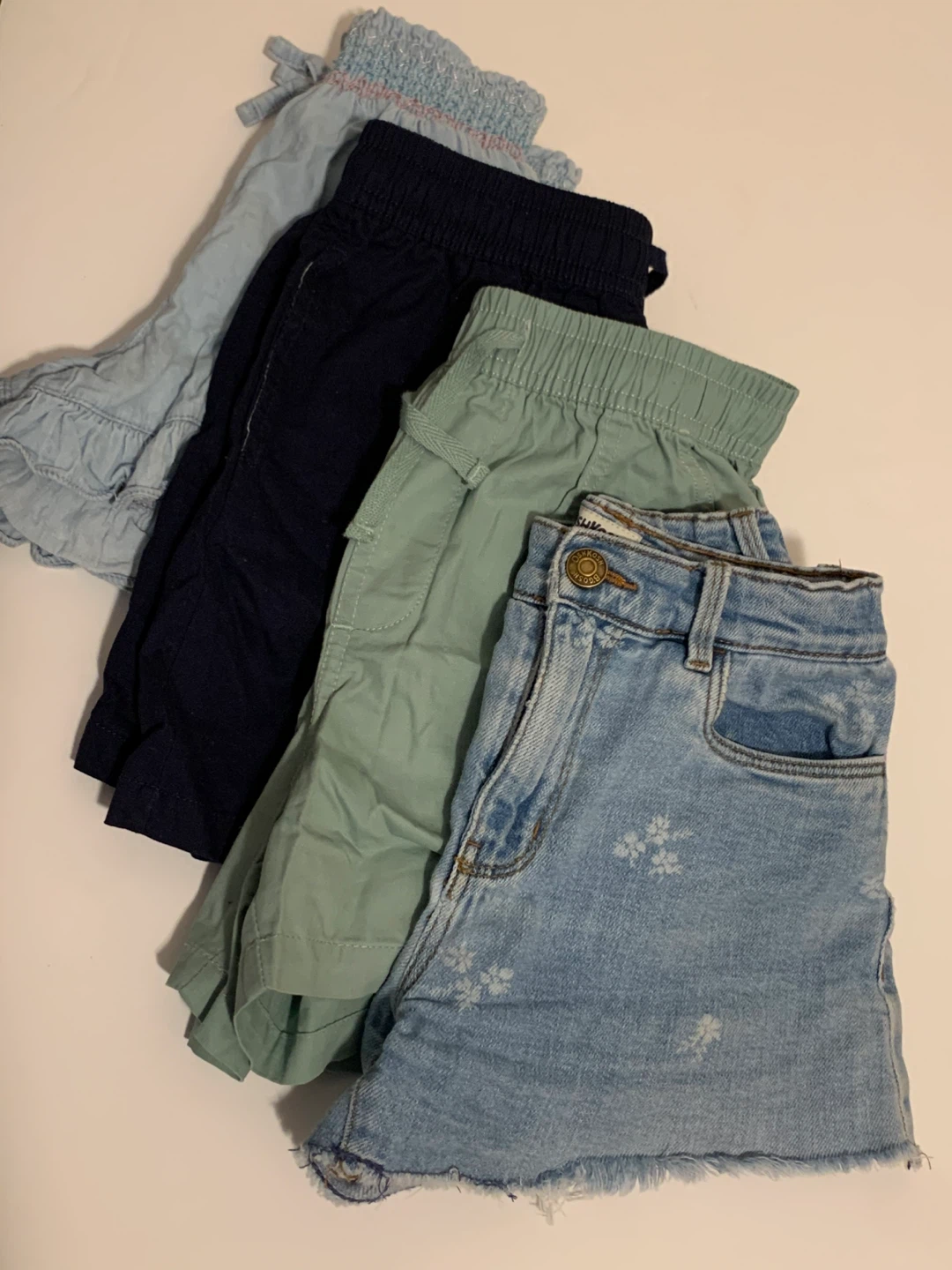 Bundle - 4 Shorts 🧡