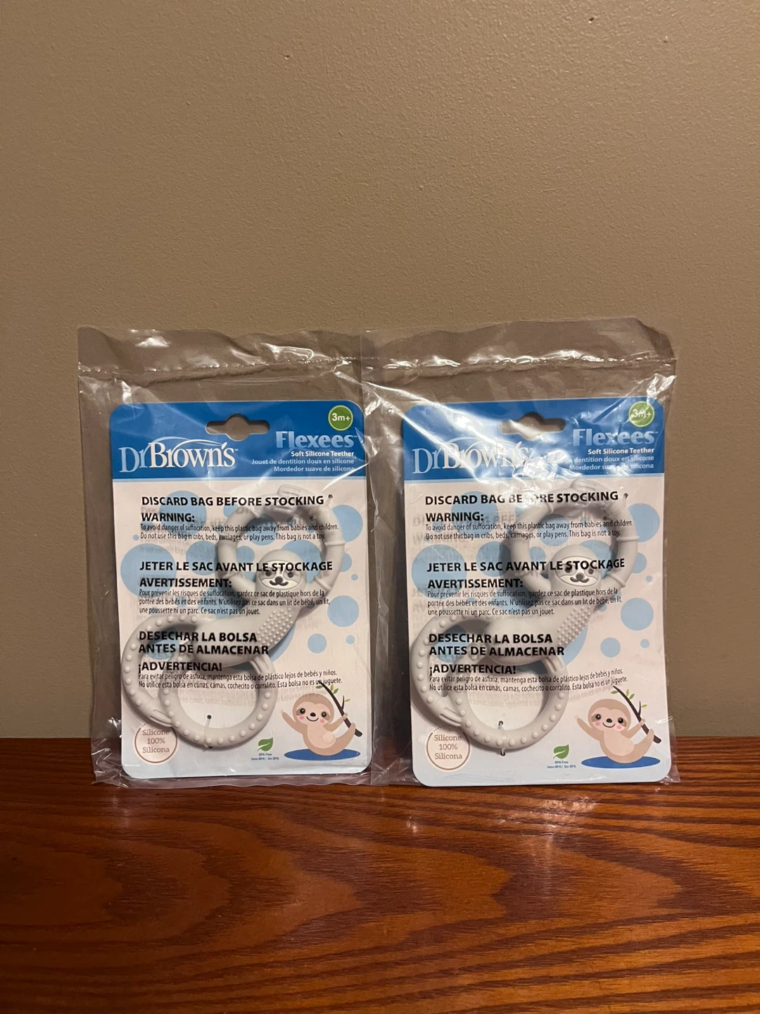 Dr BROWN’s FLEXEES SLOTH TEETHERS