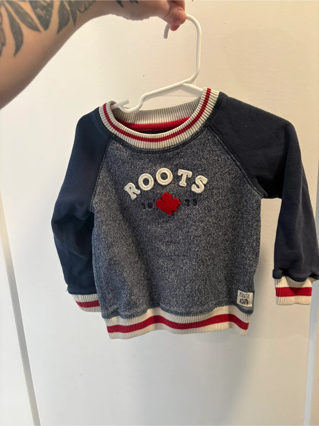12 months boys sweaters 🧡