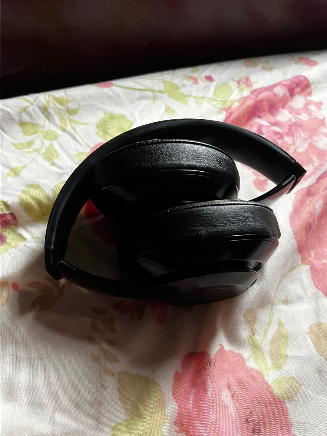 Beats Solo 2 Wireless Headphones with Case 🧡 - photo 5