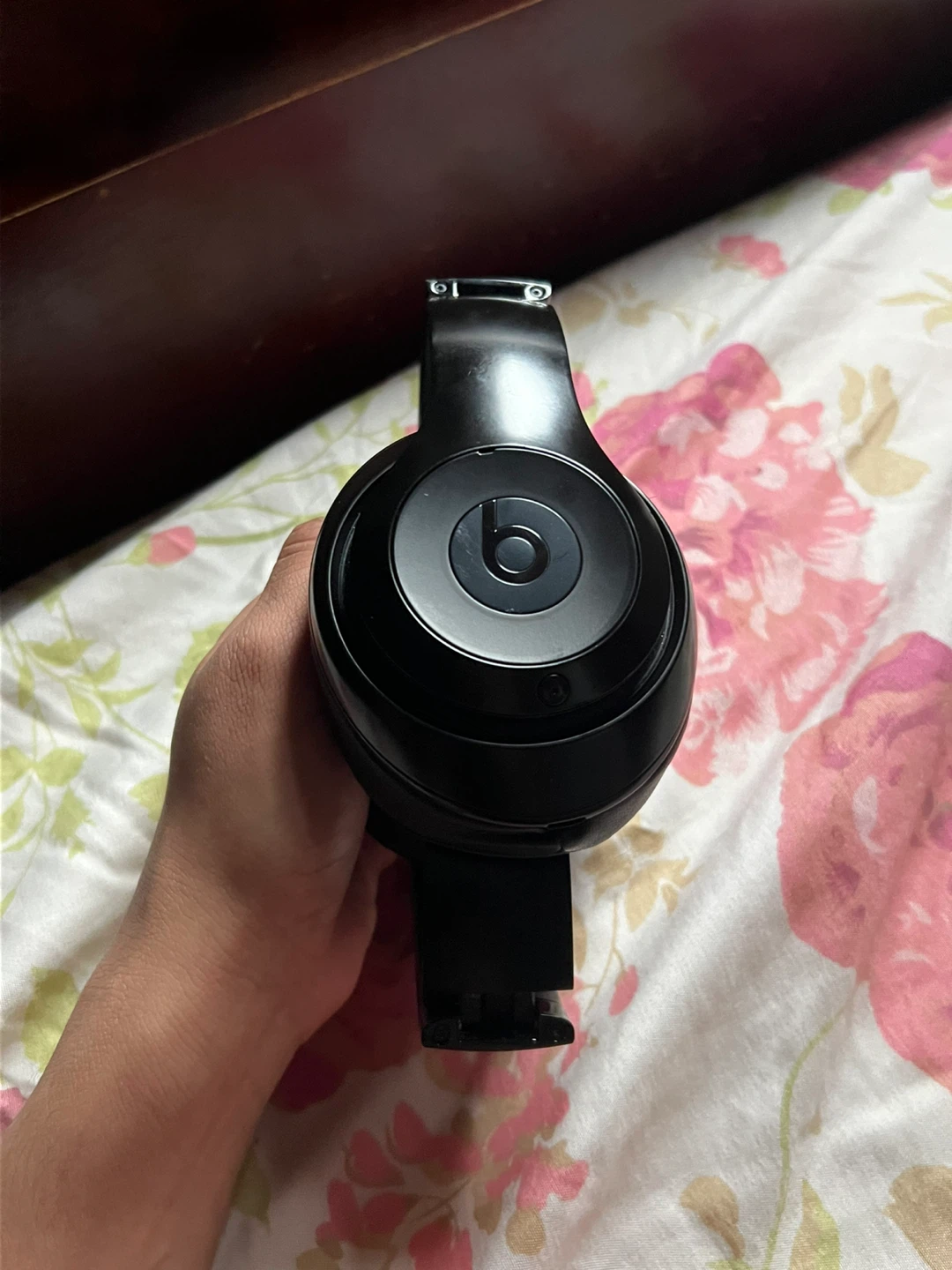 Beats Solo 2 Wireless Headphones with Case 🧡 - photo 4