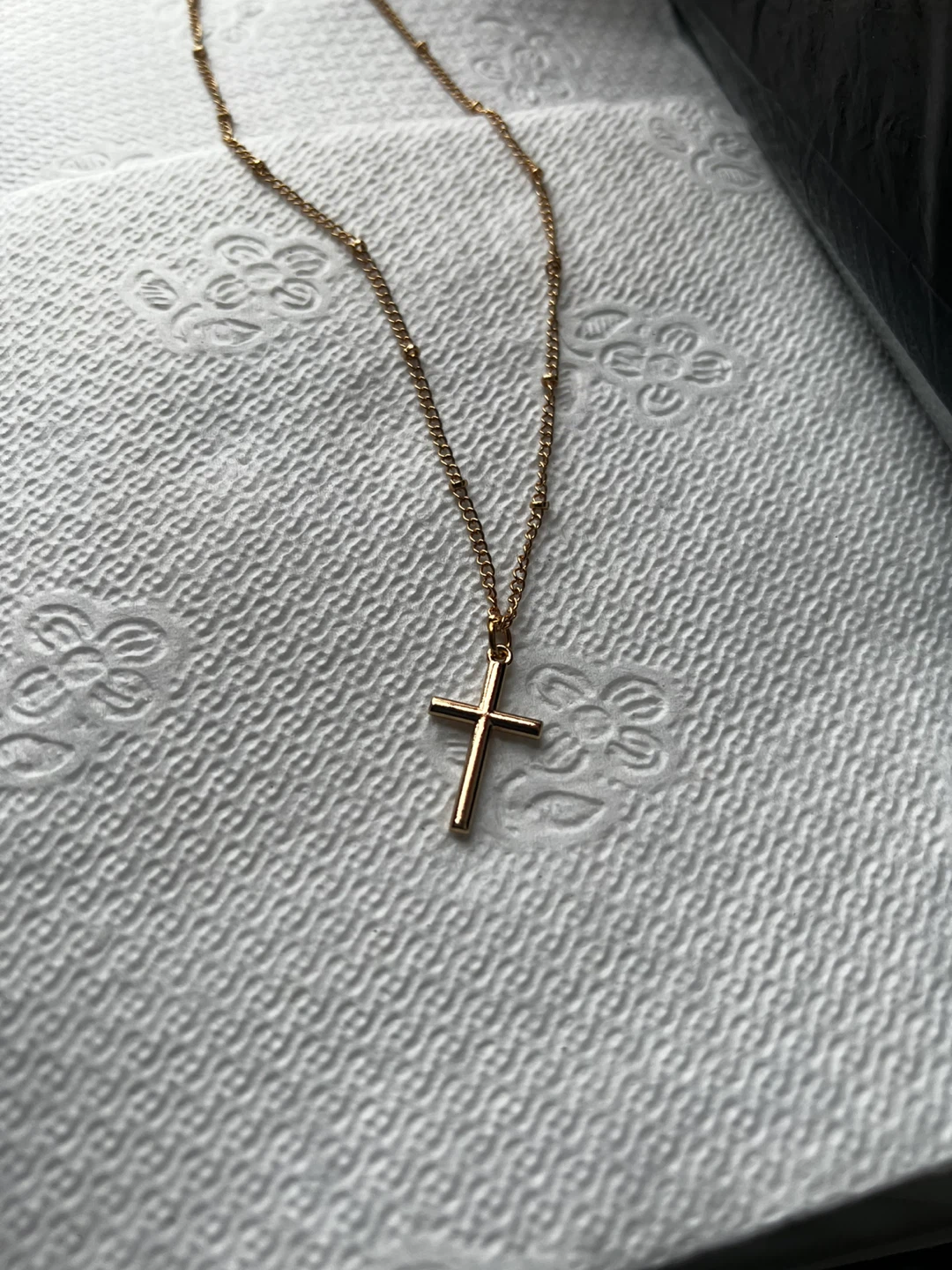 Gold Cross Pendant Necklace 🧡 - photo 3