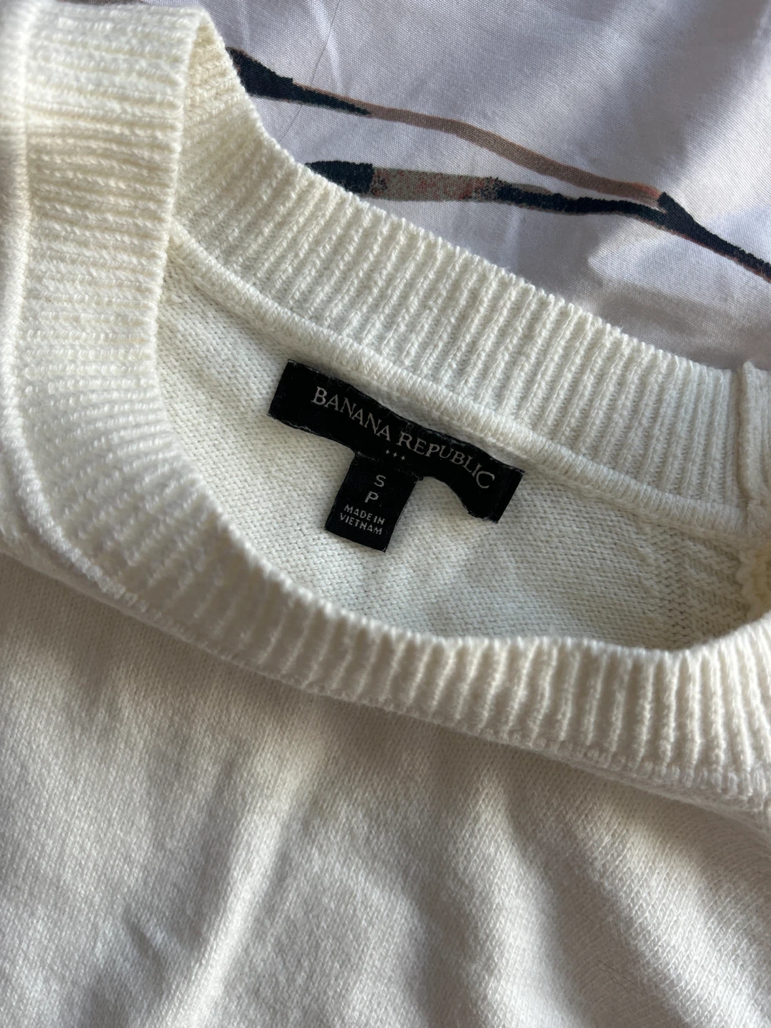 Banana Republic Cream Knit Sweater - Size S