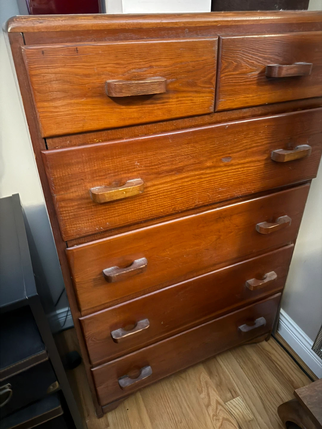 Wooden Dresser with 6 Drawers - photo 2