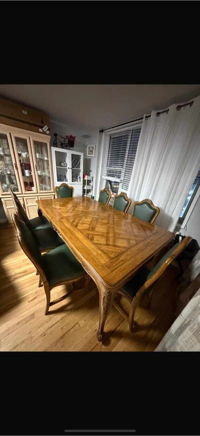 Wooden Dining Table with 6 Green Upholstered Chairs - photo 4