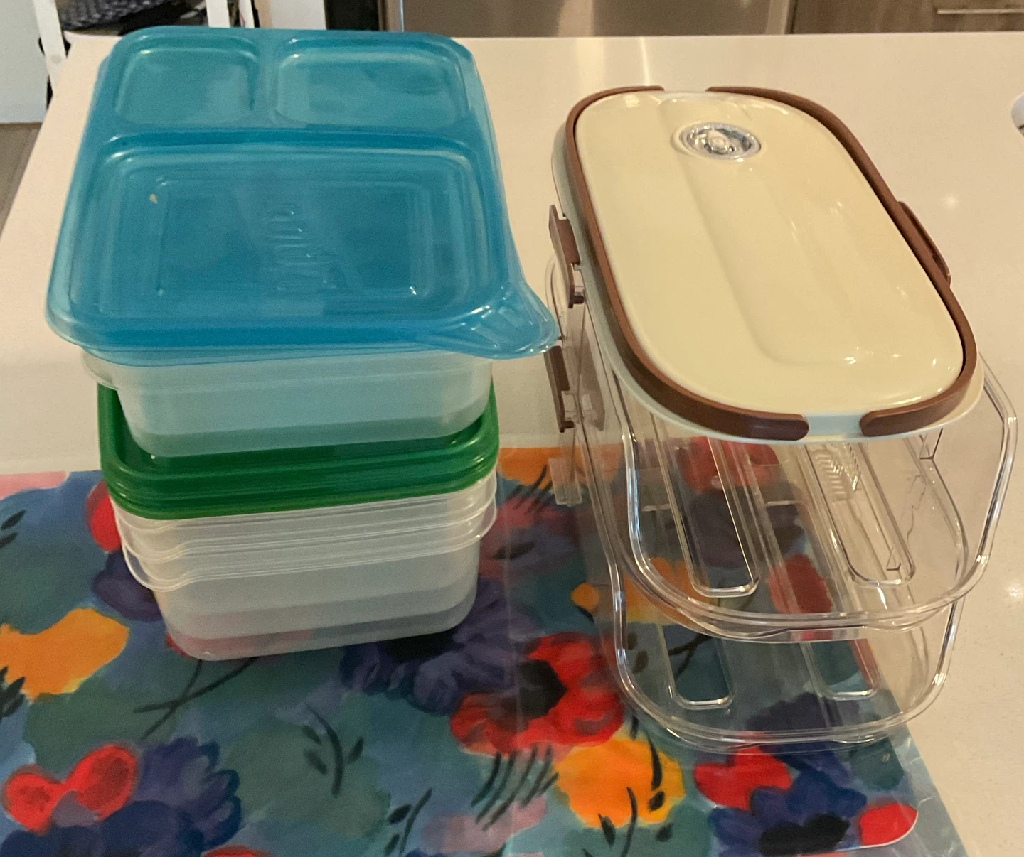Stackable Food Storage Containers with Lid