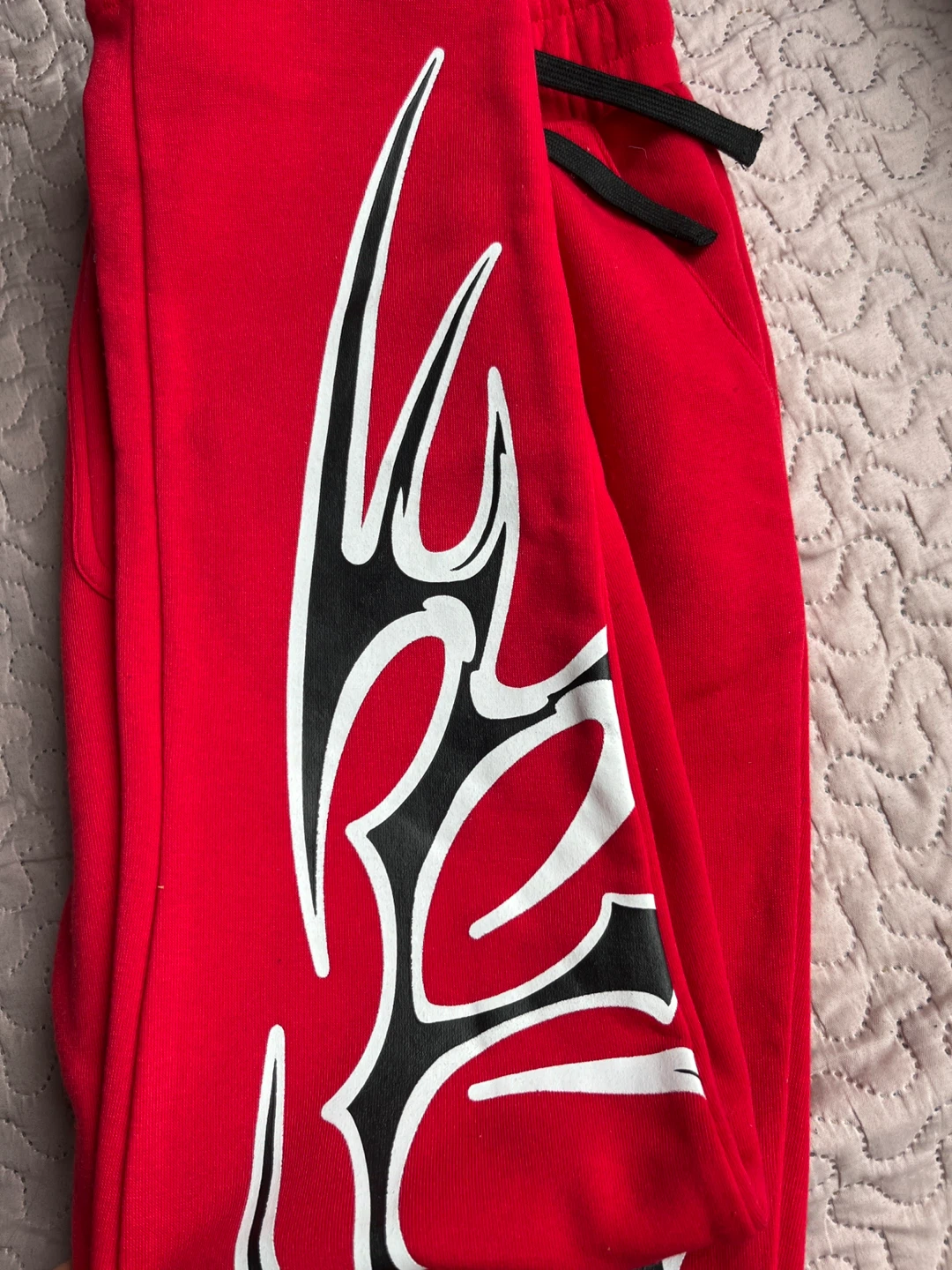 Rebel Vengeance Red Graphic Sweatpants Size M - photo 3