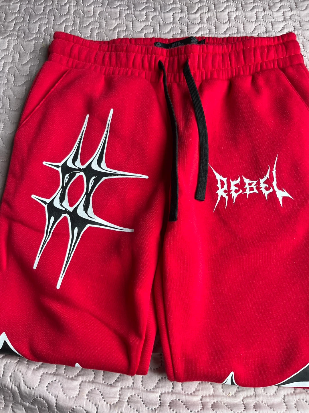 Rebel Vengeance Red Graphic Sweatpants Size M