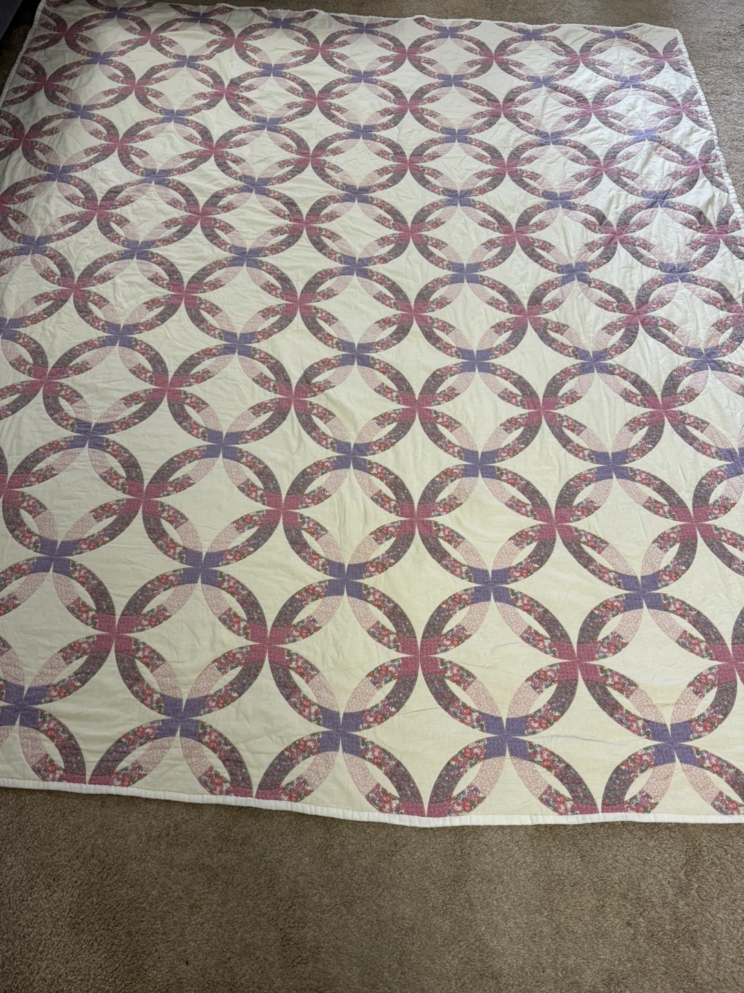 King Size Double Wedding Ring Style Quilt 84x96 Cotton