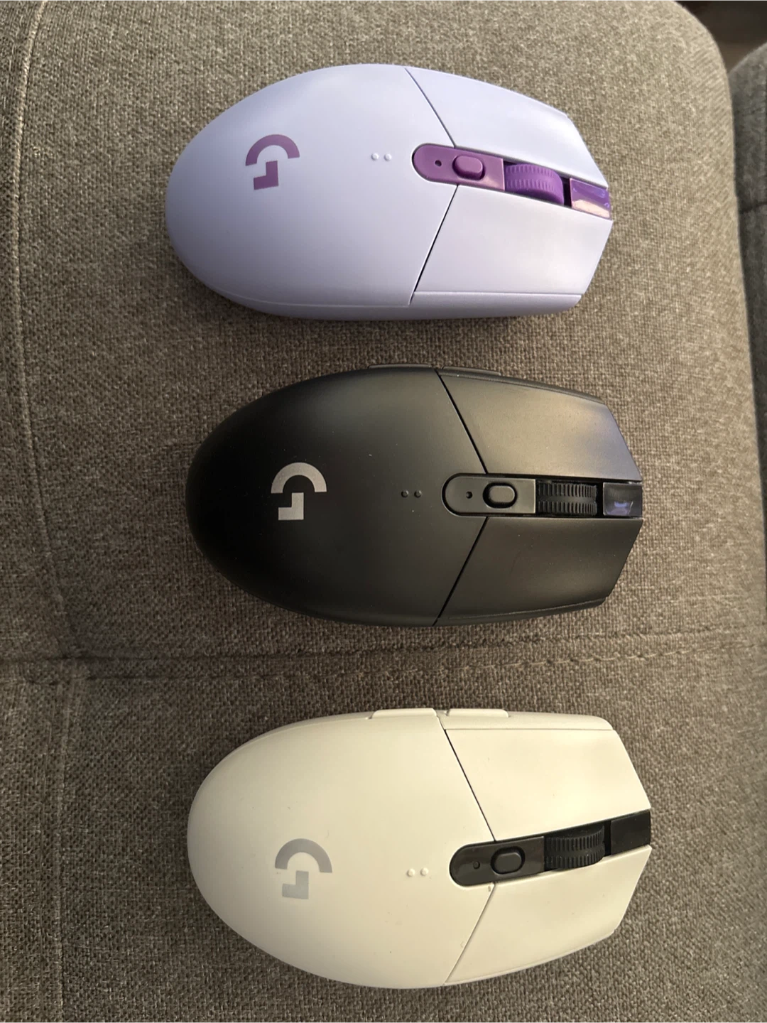 Wireless Gaming Mouse (White, Black, Lavender)