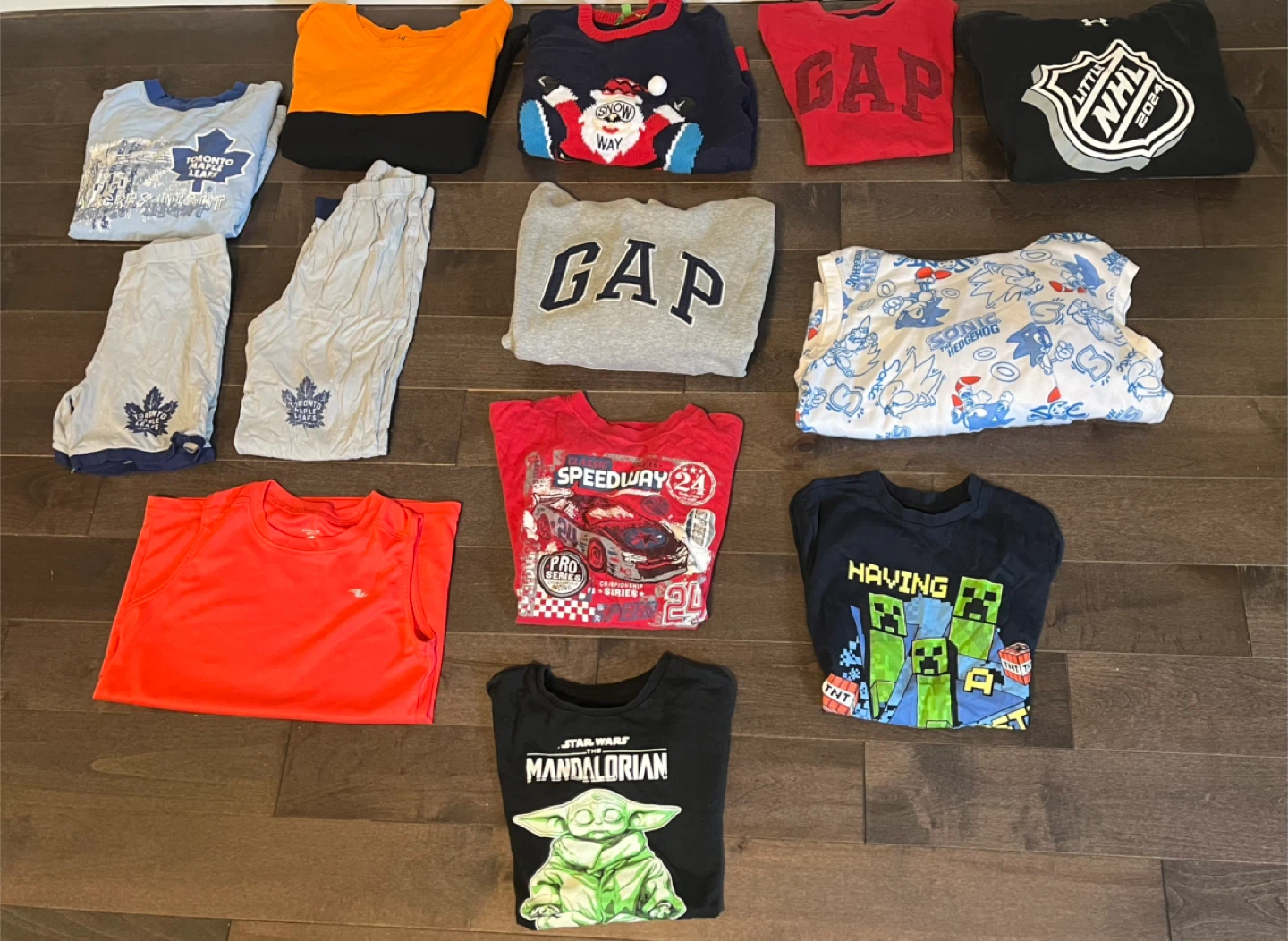 Kids' T-shirts & Sweatshirt Bundle