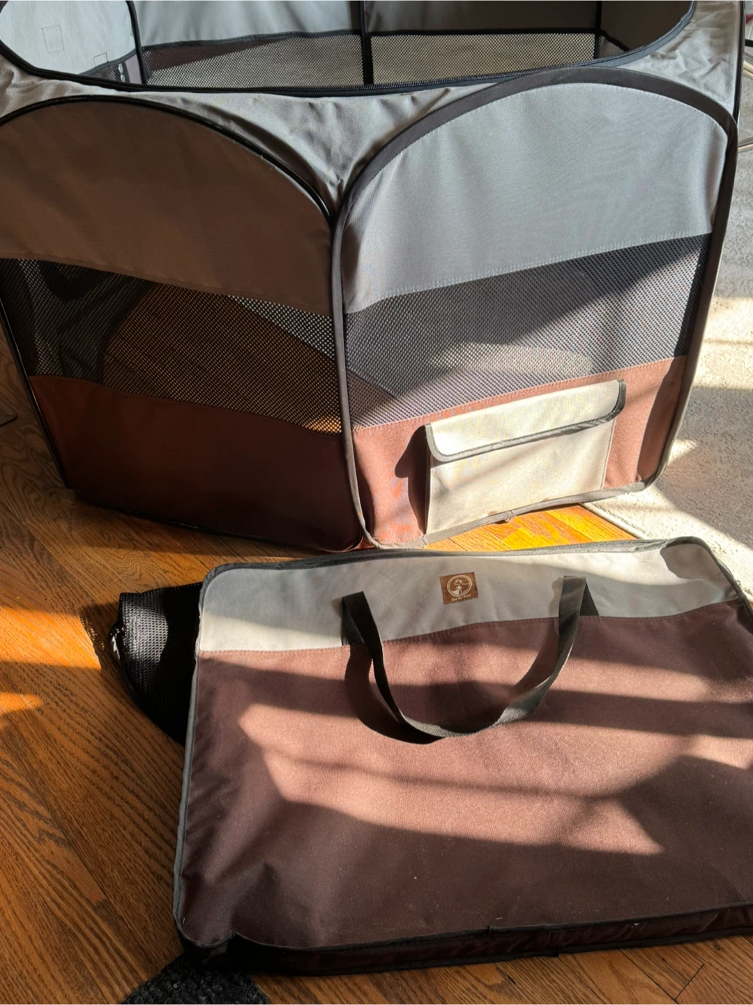 Portable pet playpen - packable - by One For Pets - photo 2