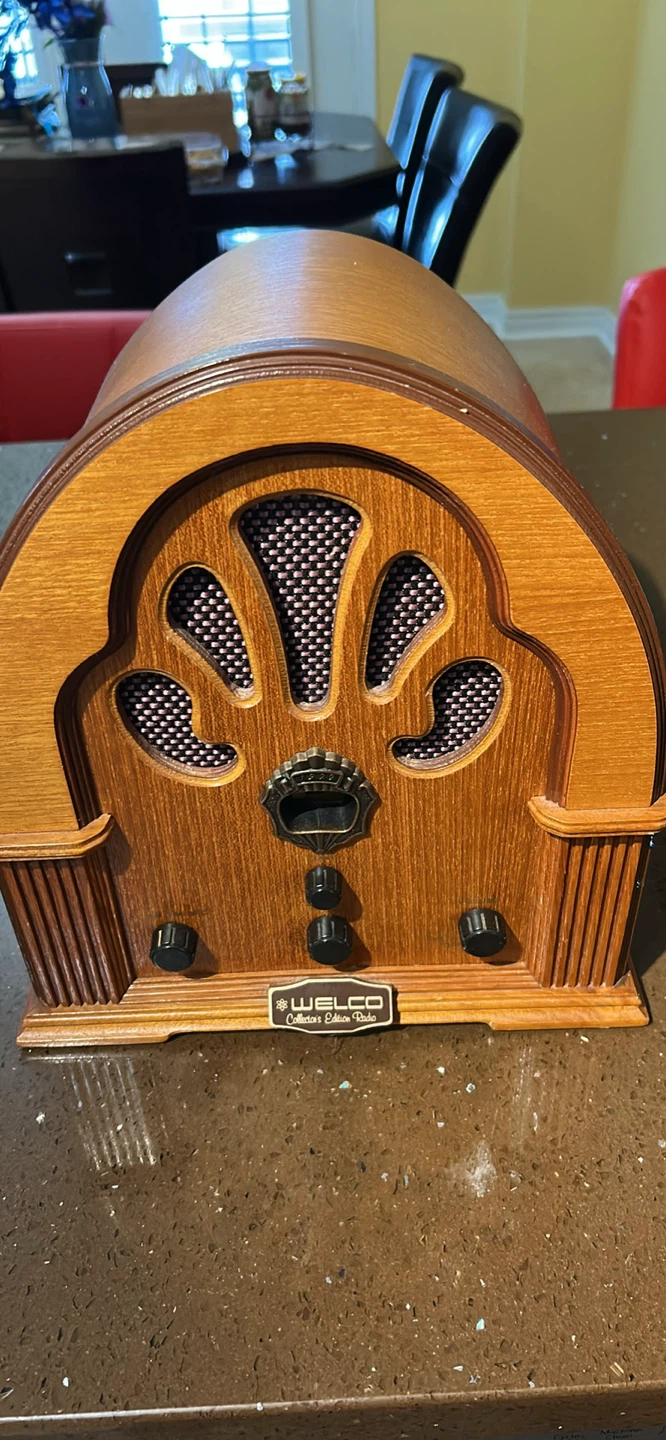 WELCO Collectors Edition Radio