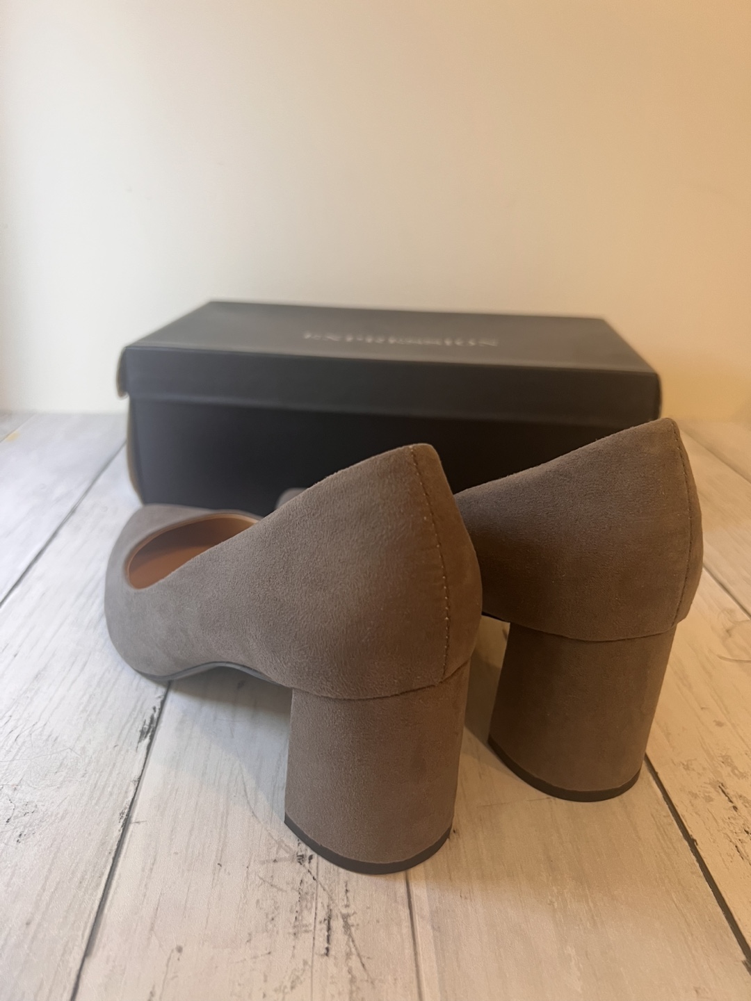 Expression Grey Suede Block Heel Pumps - photo 3
