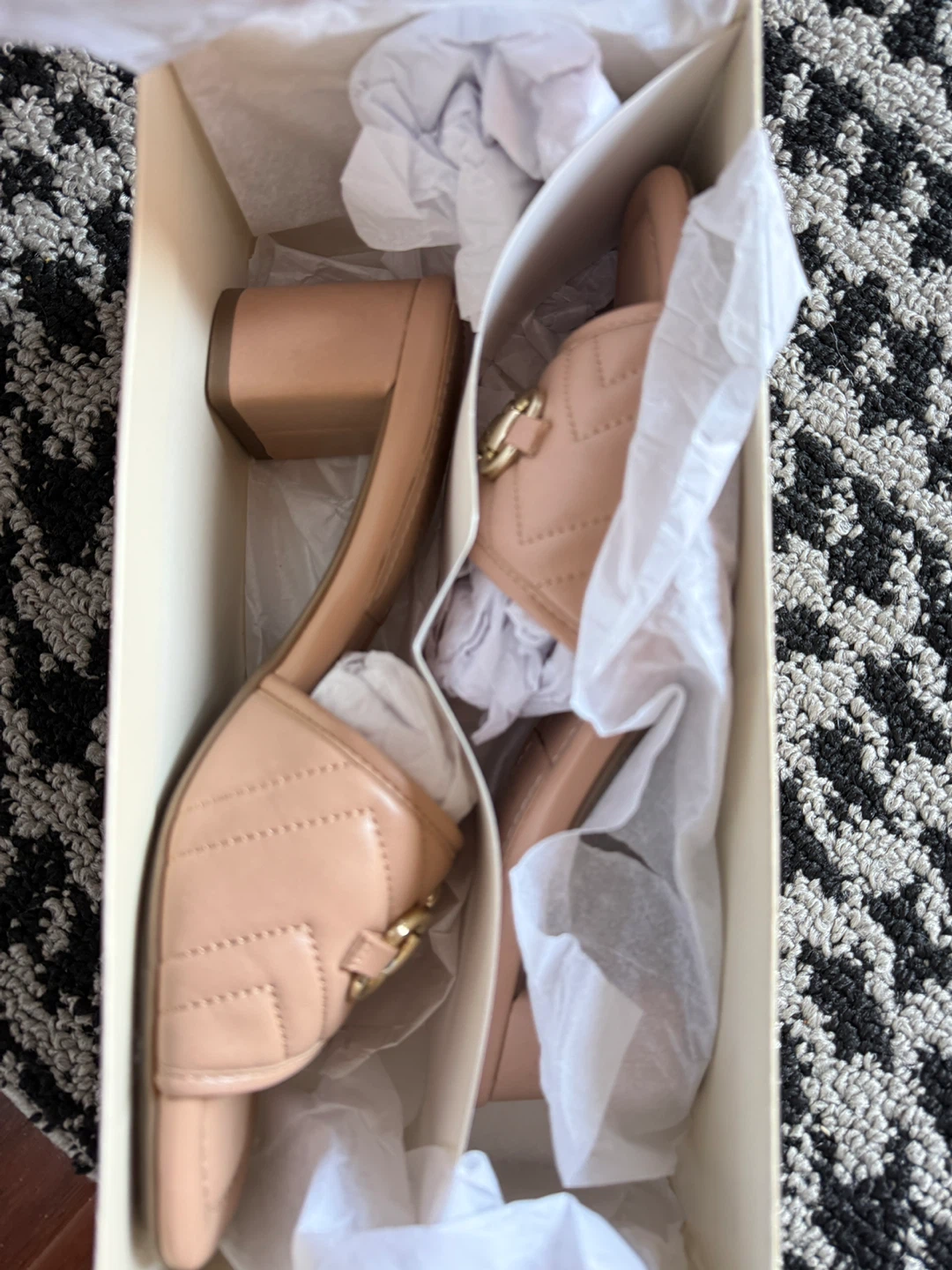 Anne Klein Nude Mules - Size 8 - photo 2