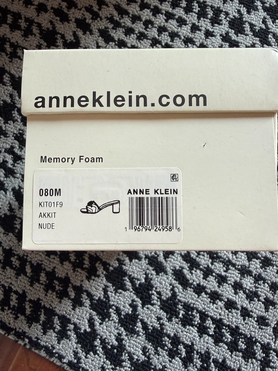 Anne Klein Nude Mules - Size 8 - photo 3