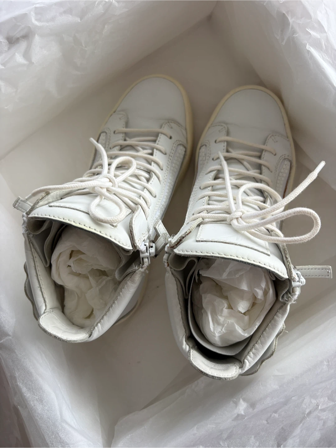 Size 38 Giuseppe Zanotti White Leather High-Top Sneakers - photo 3