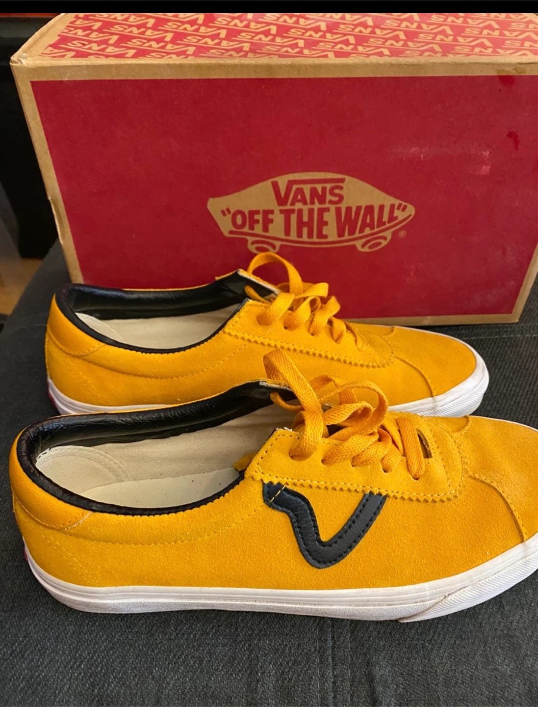 Men's Vans Sport Yellow Suede Shoes - Size 9 - photo 3